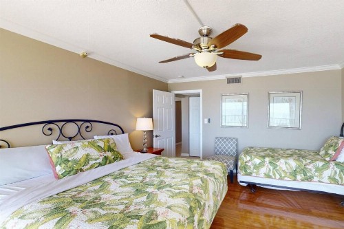 1-306 - Ocean Sands - image 24