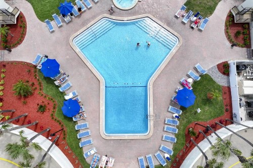 1-306 - Ocean Sands - image 47