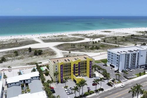 607 - South Beach Condos - image 41