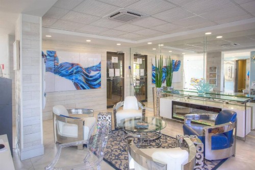 612 - Island Inn - image 14