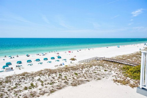 612 - Island Inn - image 15