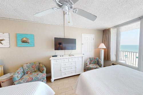 513 - Island Inn - image 21