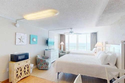 513 - Island Inn - image 27