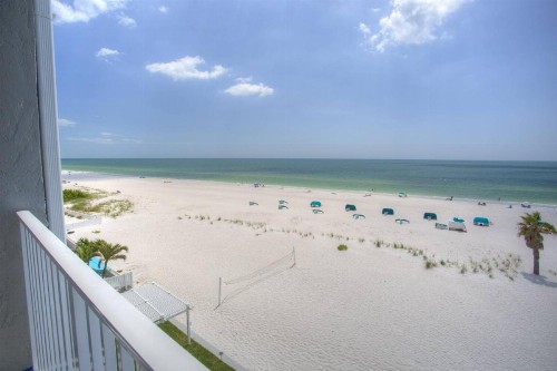 513 - Island Inn - image 29