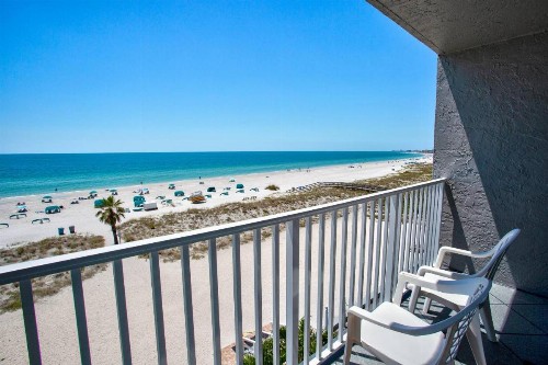 513 - Island Inn - image 4