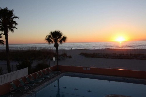 513 - Island Inn - image 5