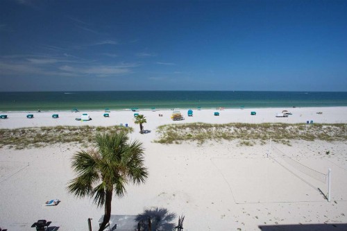 412 - Island Inn - image 21