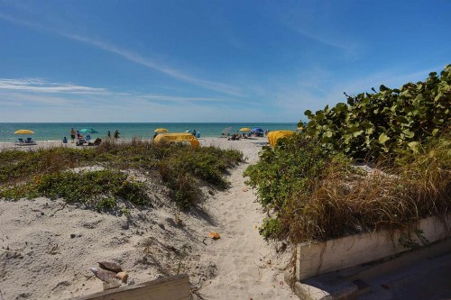 Yoda Beach House - image 14