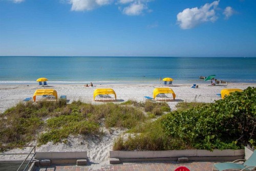 Yoda Beach House - image 20