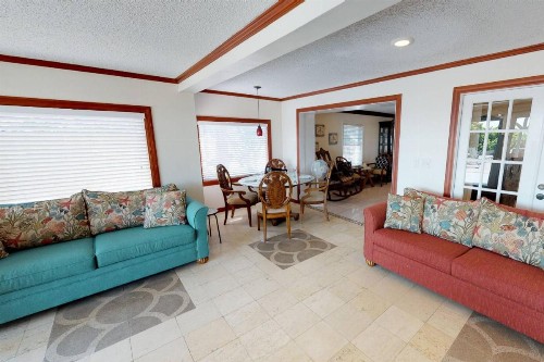Yoda Beach House - image 35