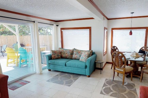 Yoda Beach House - image 40