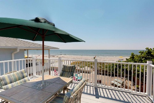 Yoda Beach House - image 44