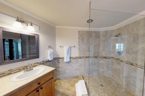 Yoda Beach House - image 49