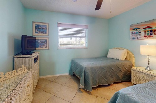 107 - Sea Breeze - image 36