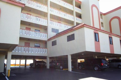 100 - Las Brisas - image 34