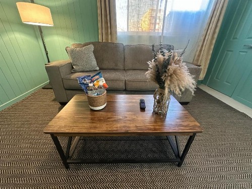 Arvilla Motel - image 27