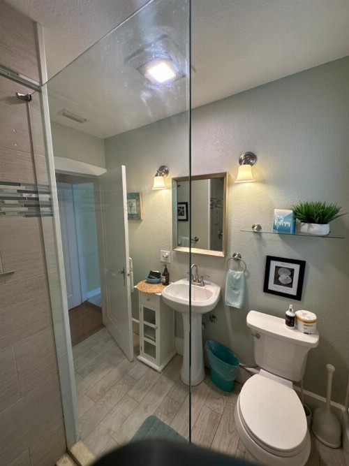 PAG Beachhouse Rentals - image 23