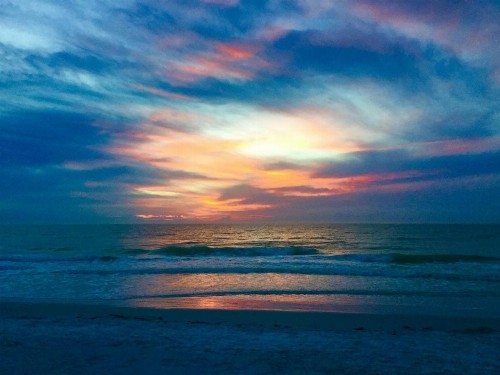 PAG Beachhouse Rentals - image 3