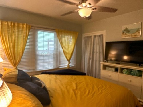 PAG Beachhouse Rentals - image 27