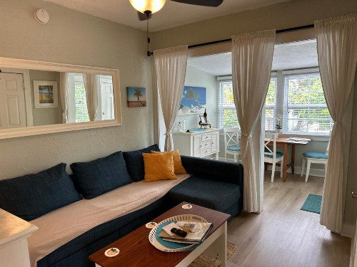 PAG Beachhouse Rentals - image 39