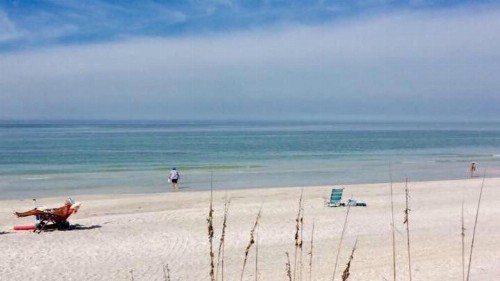 PAG Beachhouse Rentals - image 6
