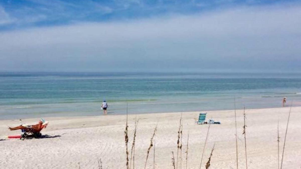 PAG Beachhouse Rentals - image 6
