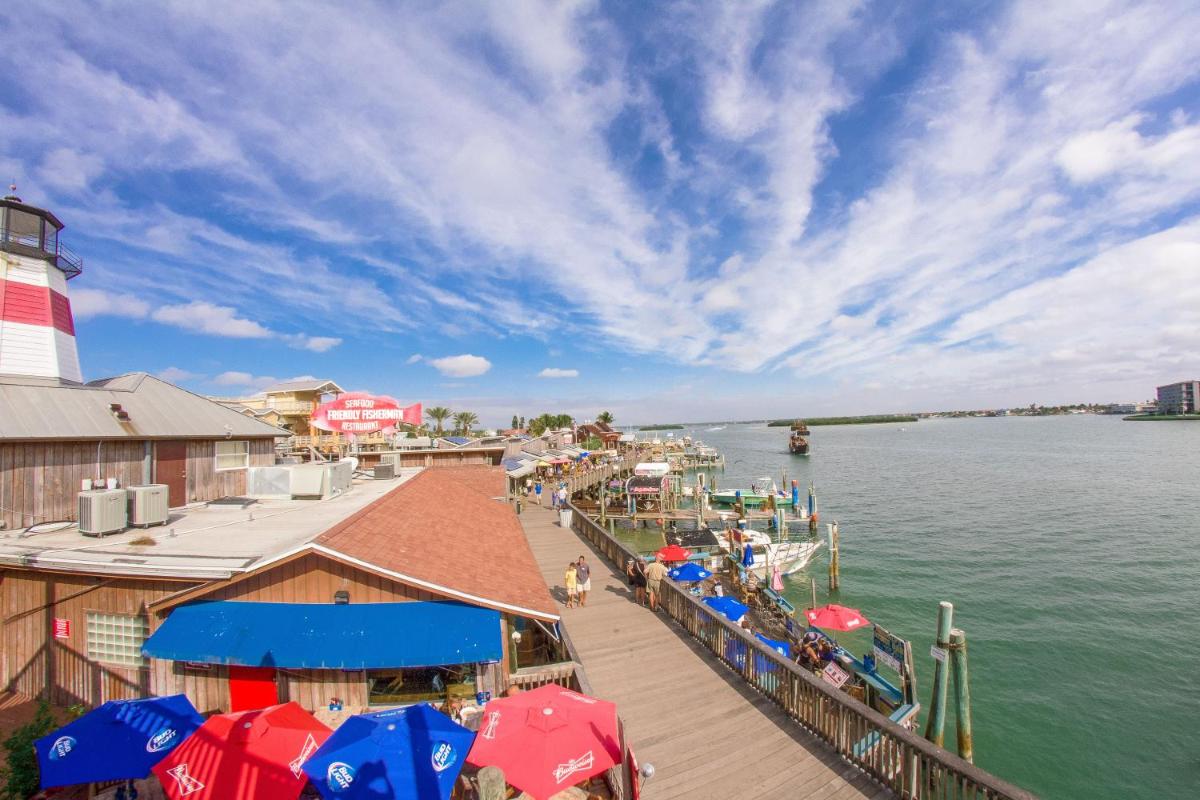302 Beach Place Condos - image 4