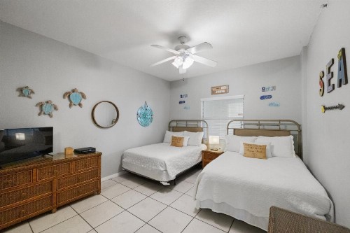301 Crimson Condos - image 13