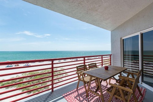 301 Crimson Condos - image 4