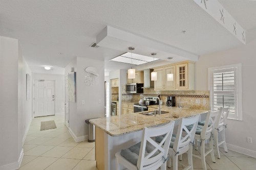 201 Crimson Condos - image 36