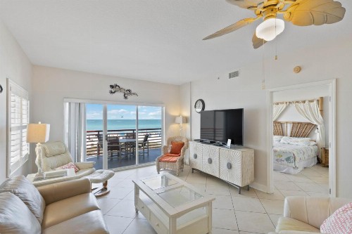 201 Crimson Condos - image 39
