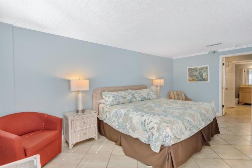 106 Beach Place Condos - image 19