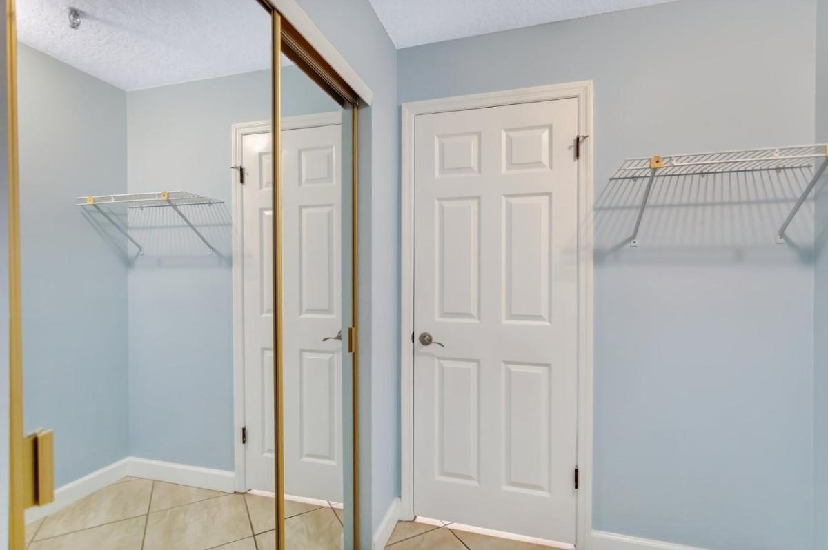 106 Beach Place Condos - image 2