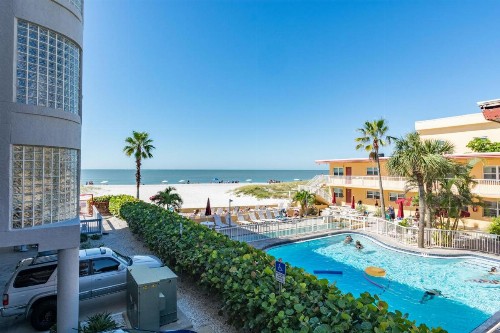 103 Crimson Condos - image 16
