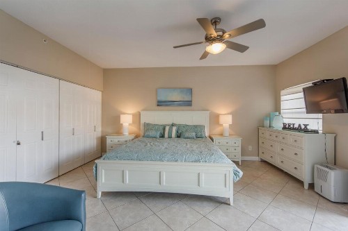 103 Crimson Condos - image 8