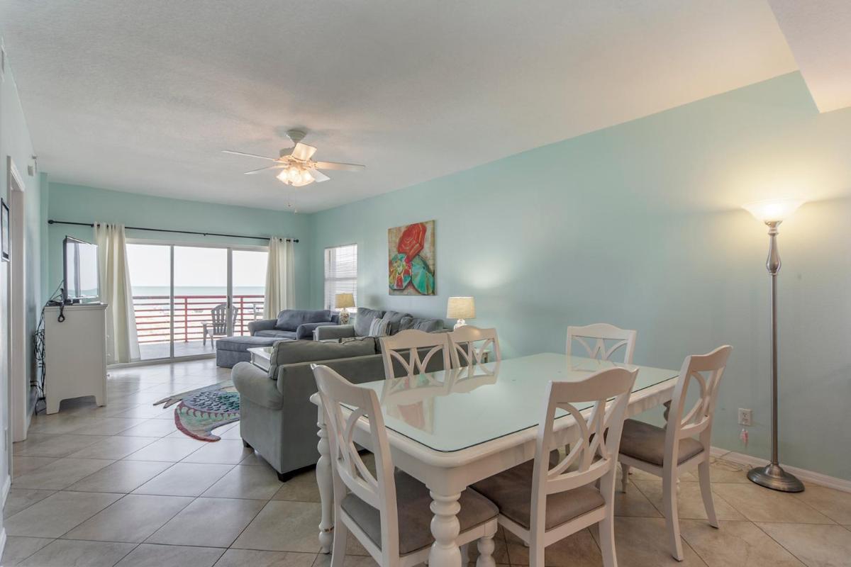102 Crimson Condos - image 5