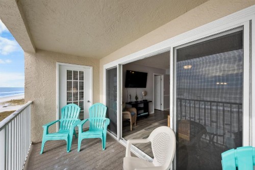 411 Beach Place Condos - image 13