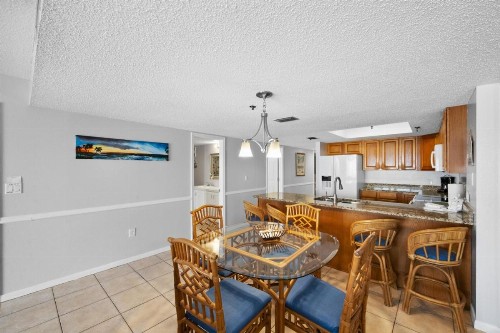 411 Beach Place Condos - image 6