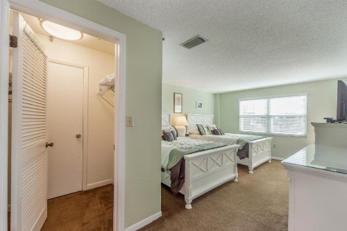 101 Beach Place Condos - image 2
