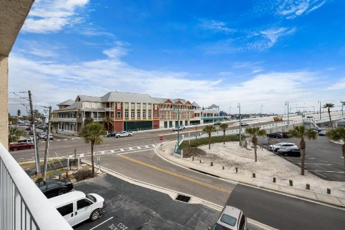 203 Beach Place Condos - image 22