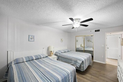 203 Beach Place Condos - image 39