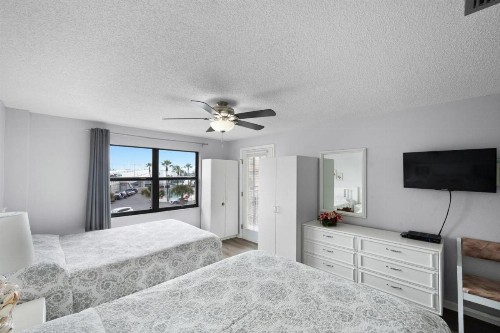 203 Beach Place Condos - image 49