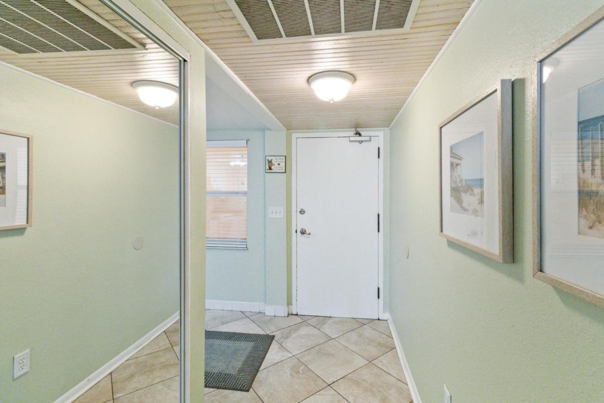 108 Madeira Norte Condo - image 5