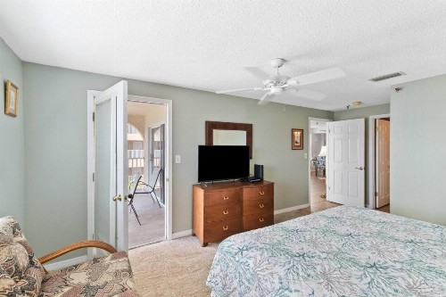 201 Beach Place Condos - image 20