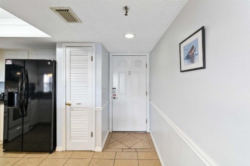 201 Beach Place Condos - image 3