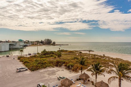 408 Beach Place Condos - image 40