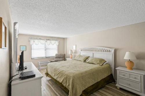 408 Beach Place Condos - image 7