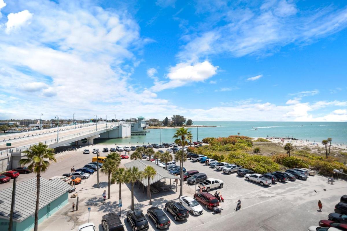 405 Beach Place Condos - main image