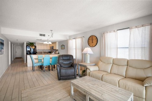 405 Beach Place Condos - image 34