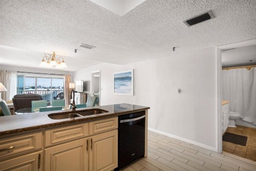 405 Beach Place Condos - image 44